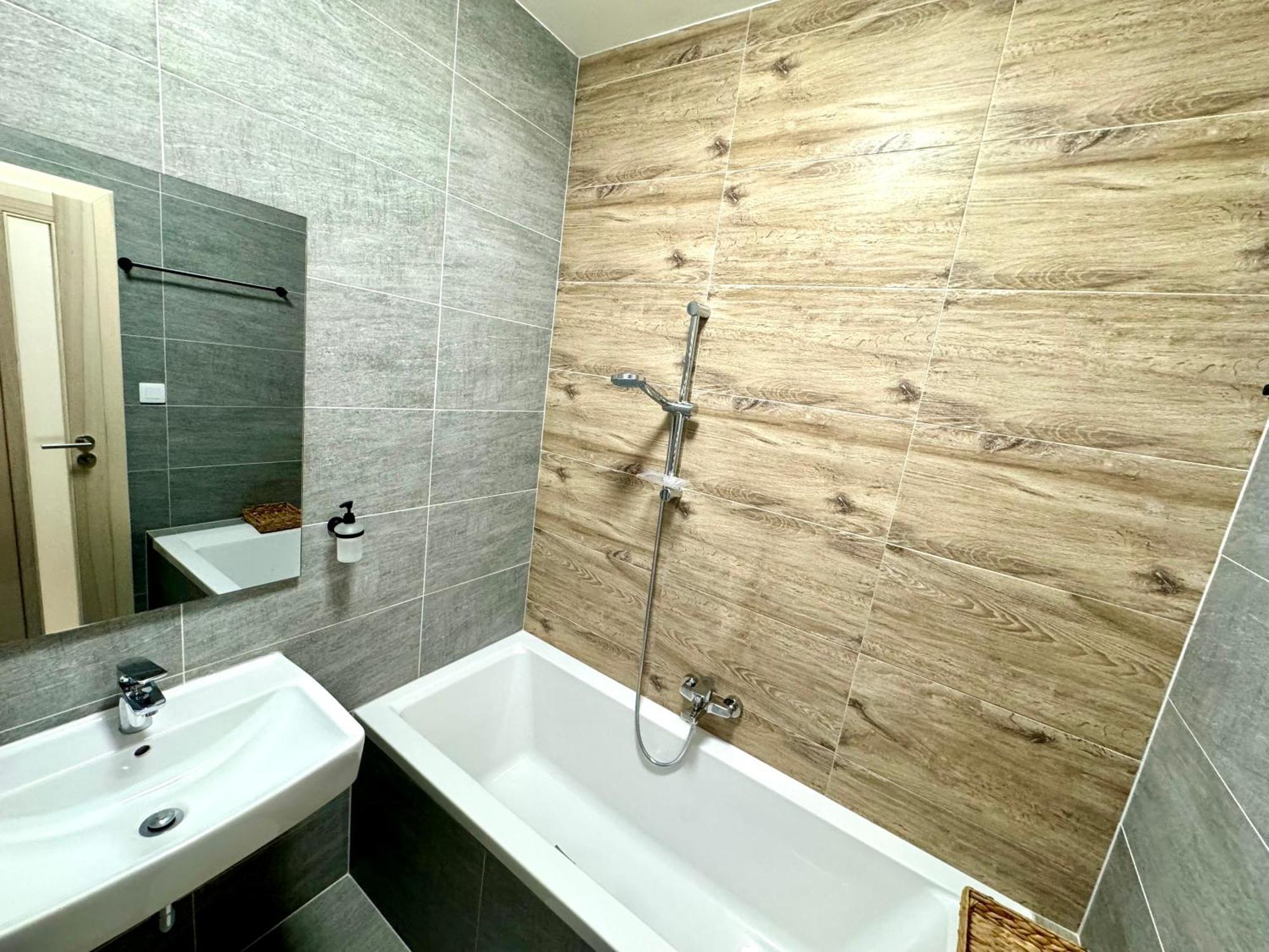 Rivercity Apartments Карлові Вари Екстер'єр фото